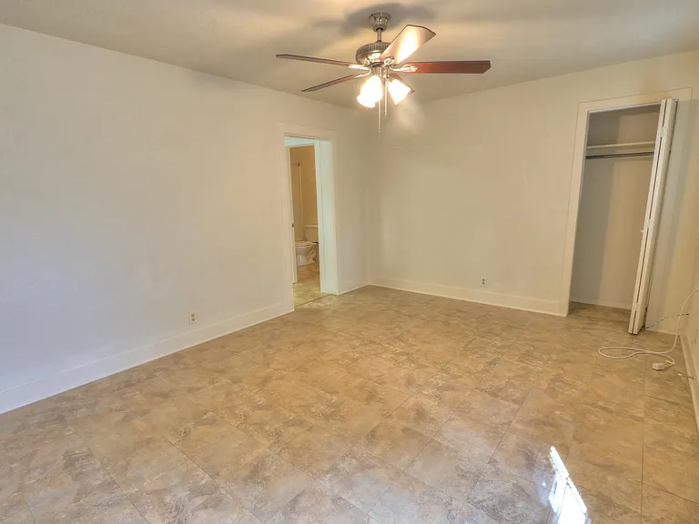3610 Eastern St #B — Photo 4