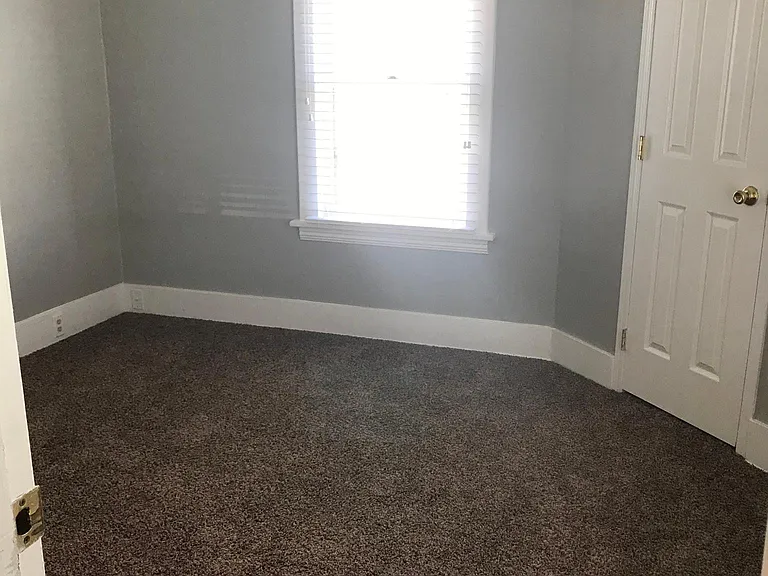 1316 E Carlisle Ave — Photo 9