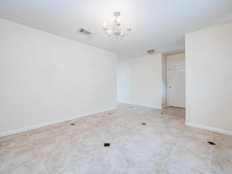 7514 Trail Holw — Photo 10