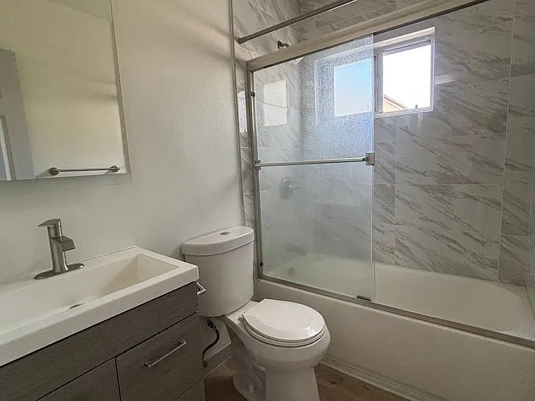 630 Fir Avenue — Photo 16