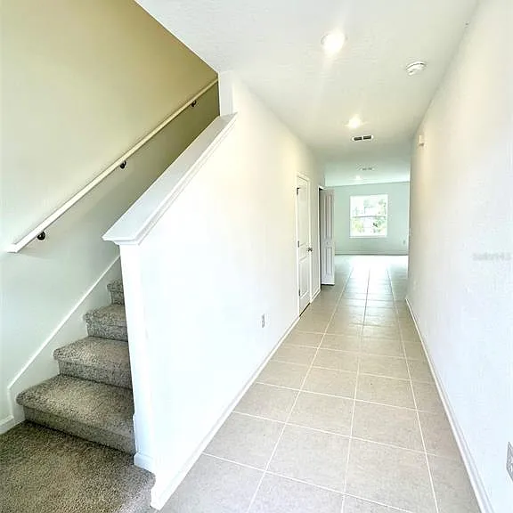 1231 Belle Isle Ln — Photo 2