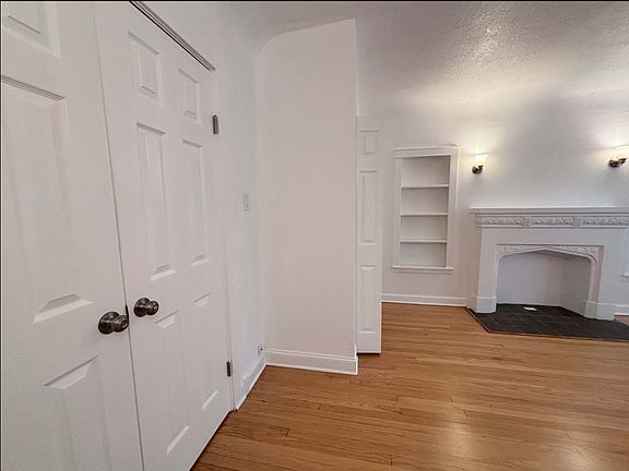 2nd image of 6305 N Washtenaw Ave