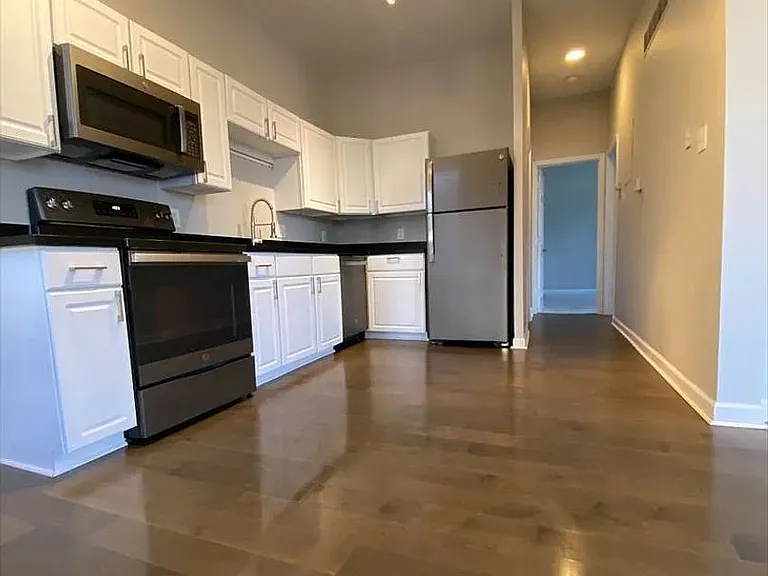 3867 Botanical Ave #B — Photo 2
