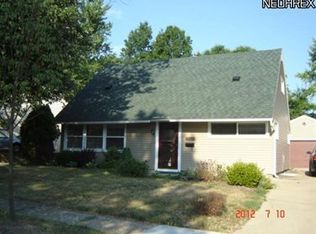 2170 Larchdale Dr, Cuyahoga Falls, OH