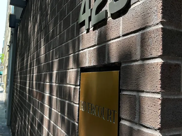429 East 52nd Street 31B image 2 of 14