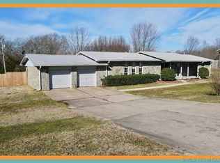1405 Wolfe Ln, Ada, OK 74820