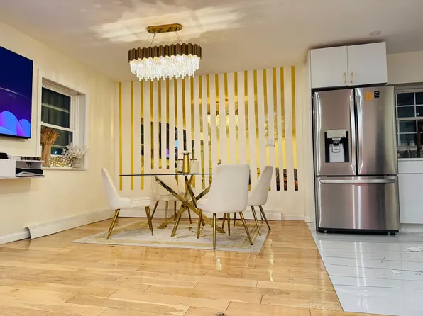 17060 Cedarcroft Rd Floor 3, Jamaica, NY 11432