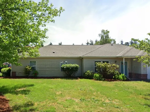 919/925 W 17th Ave, Junction City, OR 97448