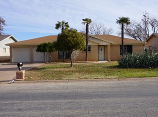 3626 Old Post Ct, San Angelo, TX 76904