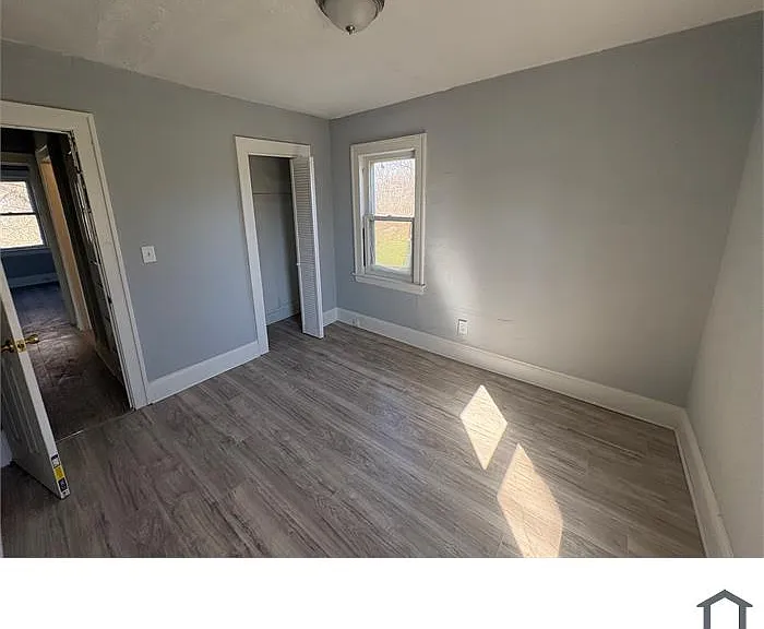 3310 E 132nd St #2 — Photo 6