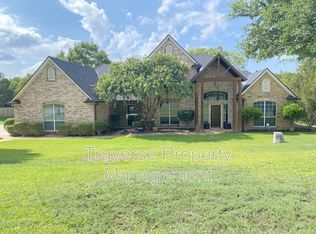 1025 Forest Park Dr, Weatherford, TX 76087