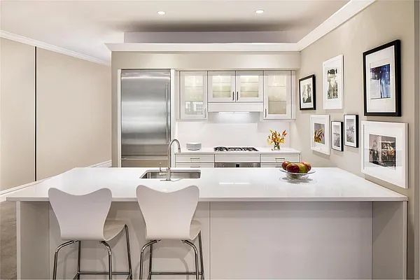 Rented by Douglas Elliman | media 14