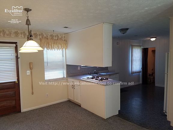 3rd image of 3584 Royal Ct