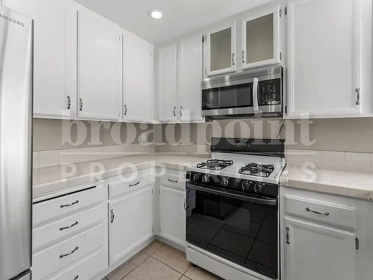 4414 Springtime Dr — Photo 7