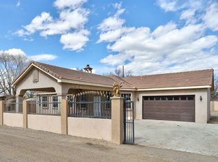 2718 Foothill Rd SW, Albuquerque, NM 87105