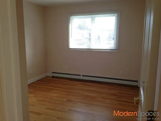 Rented by Modern Spaces | media 29