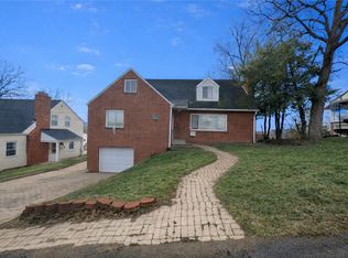 227 Thornwood Dr, Canonsburg, PA 15317
