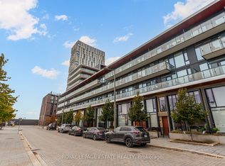 180 Mill St #S-108, Toronto, ON M5A 0V7