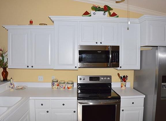 3rd image of 10295 Bismark Palm Way APT 921