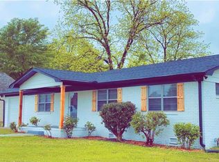 616 Holly Dr, Gardendale, AL 35071