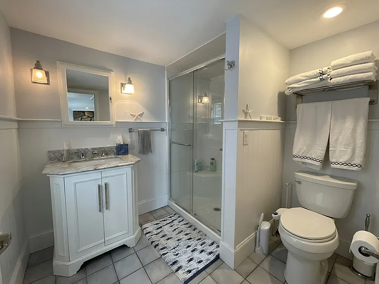 190 Nantasket Rd — Photo 5