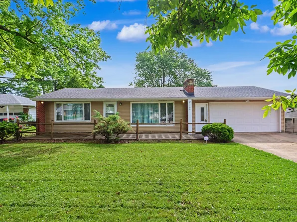 1106 Oakdale Dr, Mansfield, OH 44905