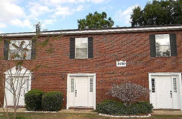 1st image of 3150 Belle Meade Dr APT A