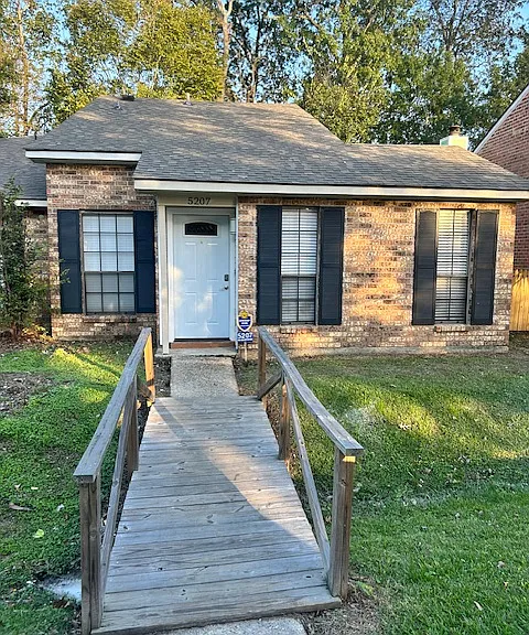 5207 Cumberland Cove Dr — Photo 1