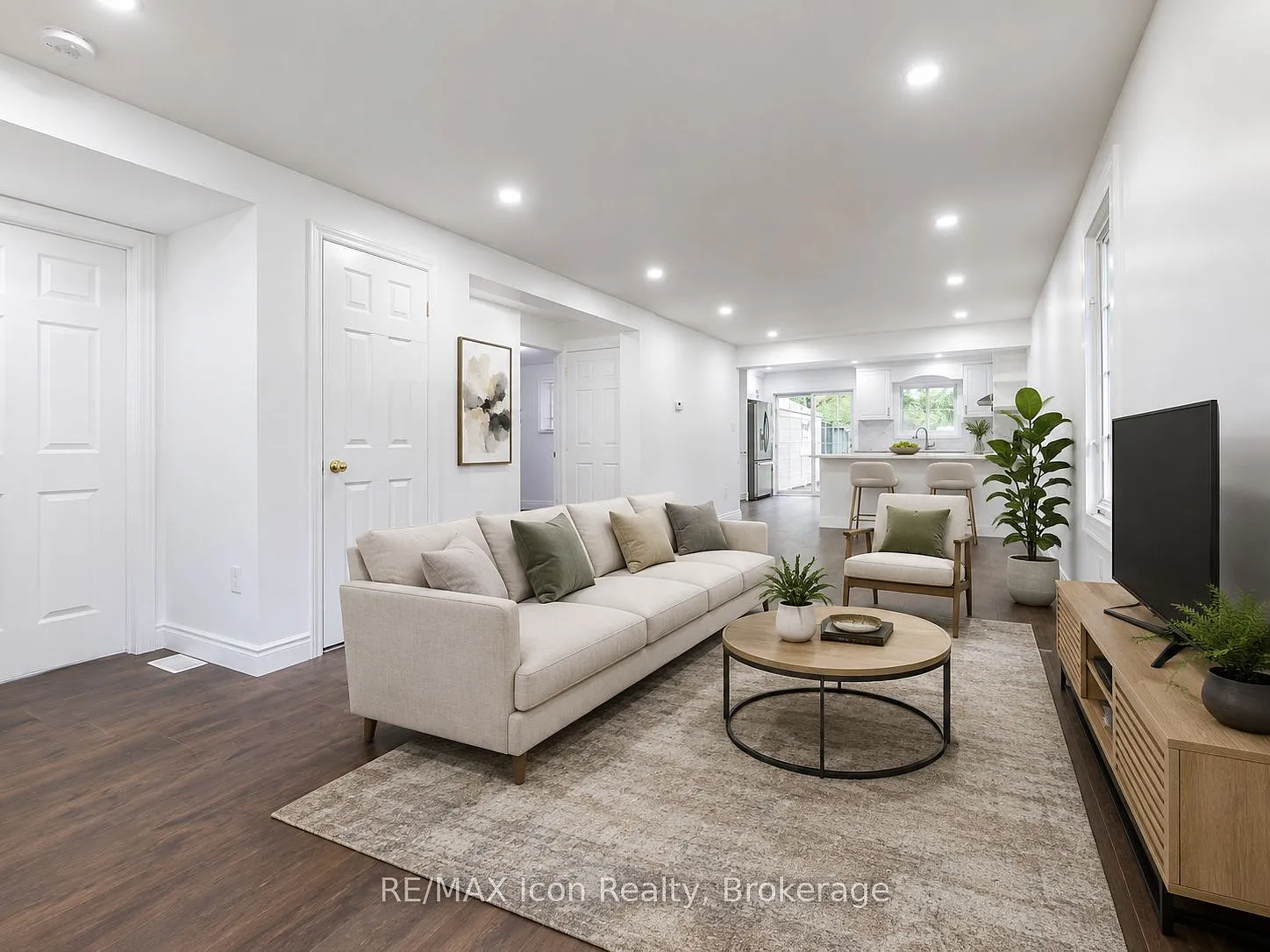 3 bed, $3,500 — Photo 4
