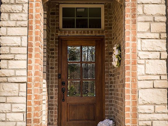 5th image of 8012 Rose Ridge Pvt Ln