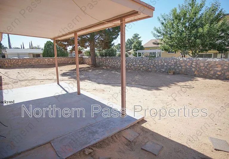 2348 Mermaid Dr — Photo 25