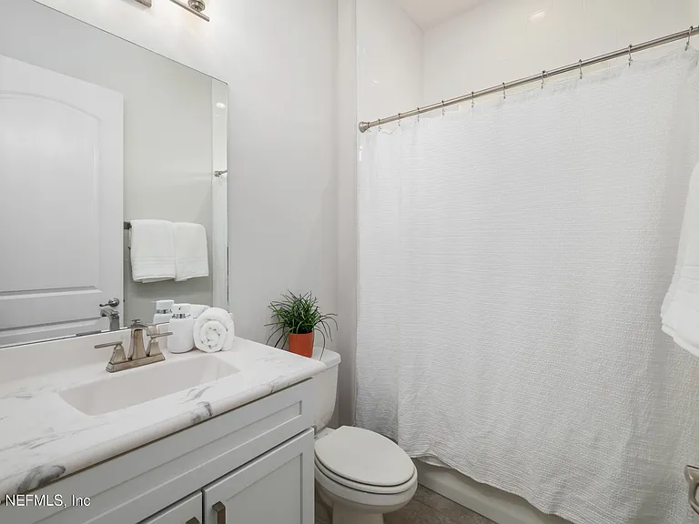 318 Windwalker Dr — Photo 46