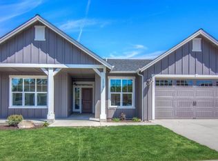 1288 NE Hoover Loop, Bend, OR 97701