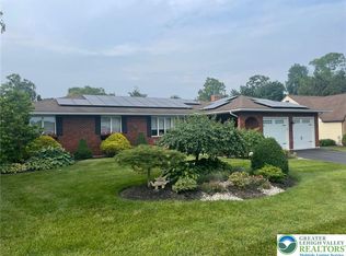 3521 Summit Ct, Bethlehem, PA 18020