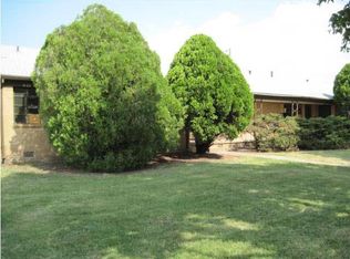 632 S Woodlawn St, Wichita, KS 67218