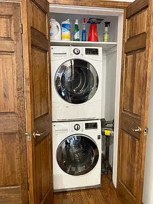 Rented by Compass | media 22