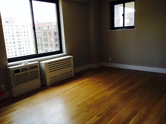 Rented by PWV Acquisitions | media 24