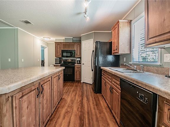 5th image of 38745 Burger Ln