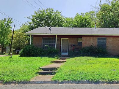 820 S Charles St, Sherman, TX, 75090
