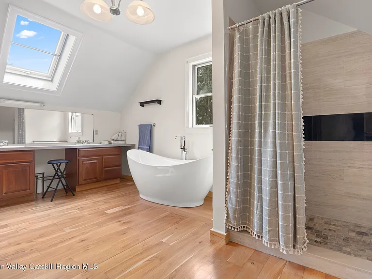 250 Indian Lake Rd — Photo 15