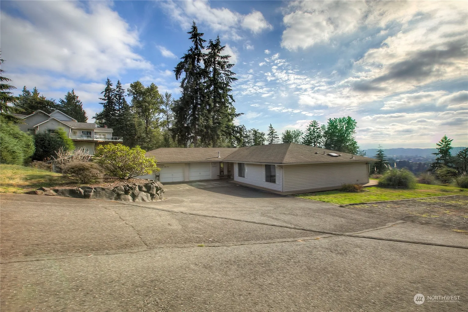 10702 SE 318th Pl photo 1