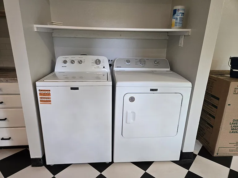 Washer & Dryer in rental