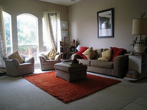 Large Open Living great for entertaining
