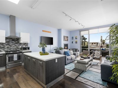 433 Pine Ave UNIT 404, Long Beach, CA, 90802