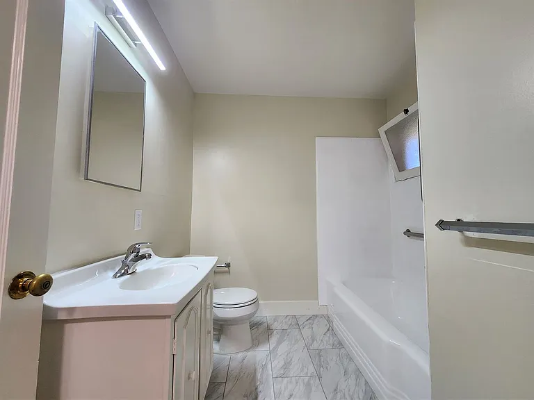 329 Colorado Ave — Photo 14