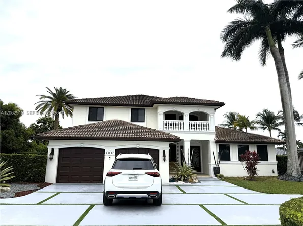 16137 SW 154th Ct, Miami, FL 33187