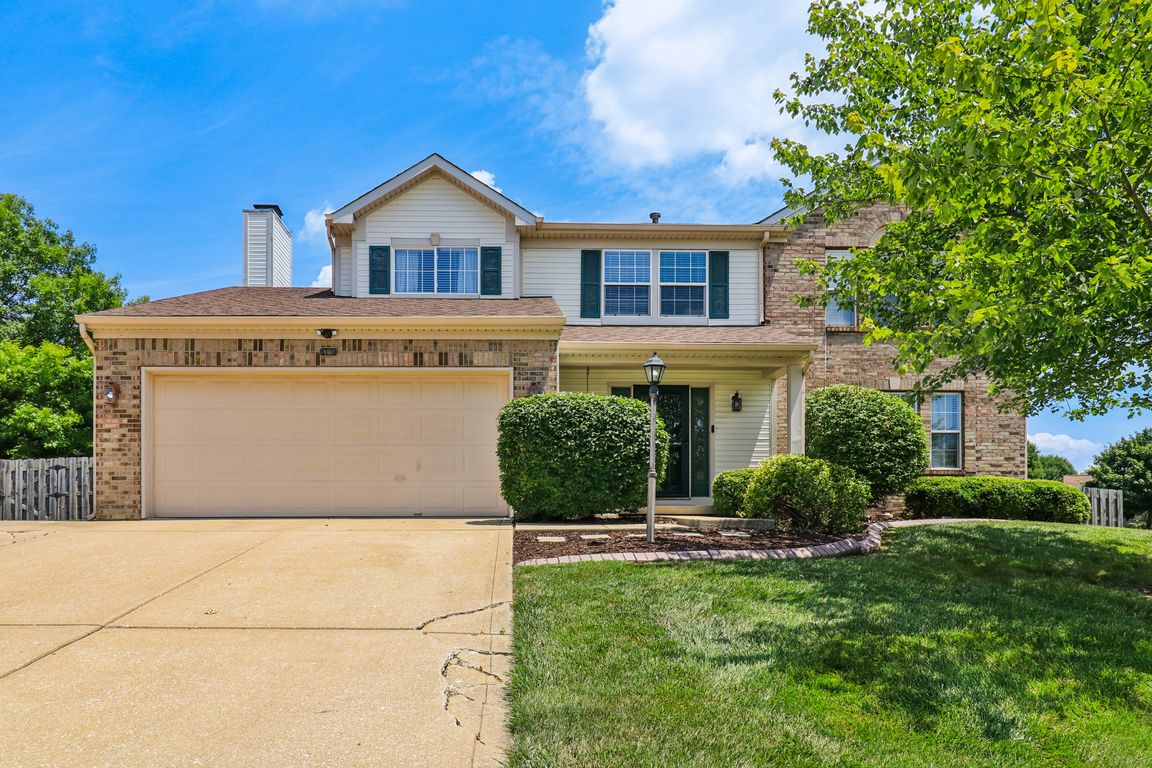 Kingsview Dr-S0307-001.jpg