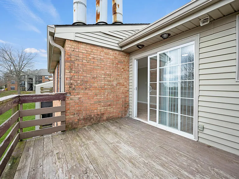 421 Redding Rd #118 — Photo 23