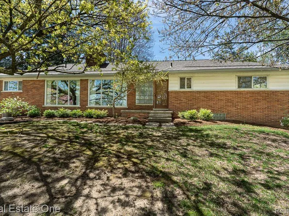 1151 N Livernois Rd, Rochester Hills, MI 48306