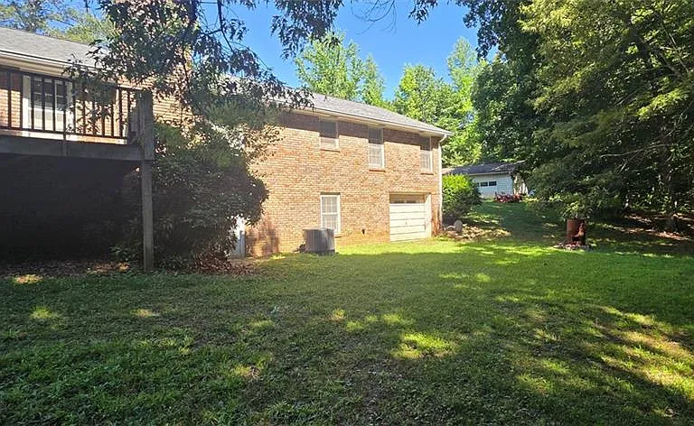 1132 Shoal Creek Rd — Photo 43